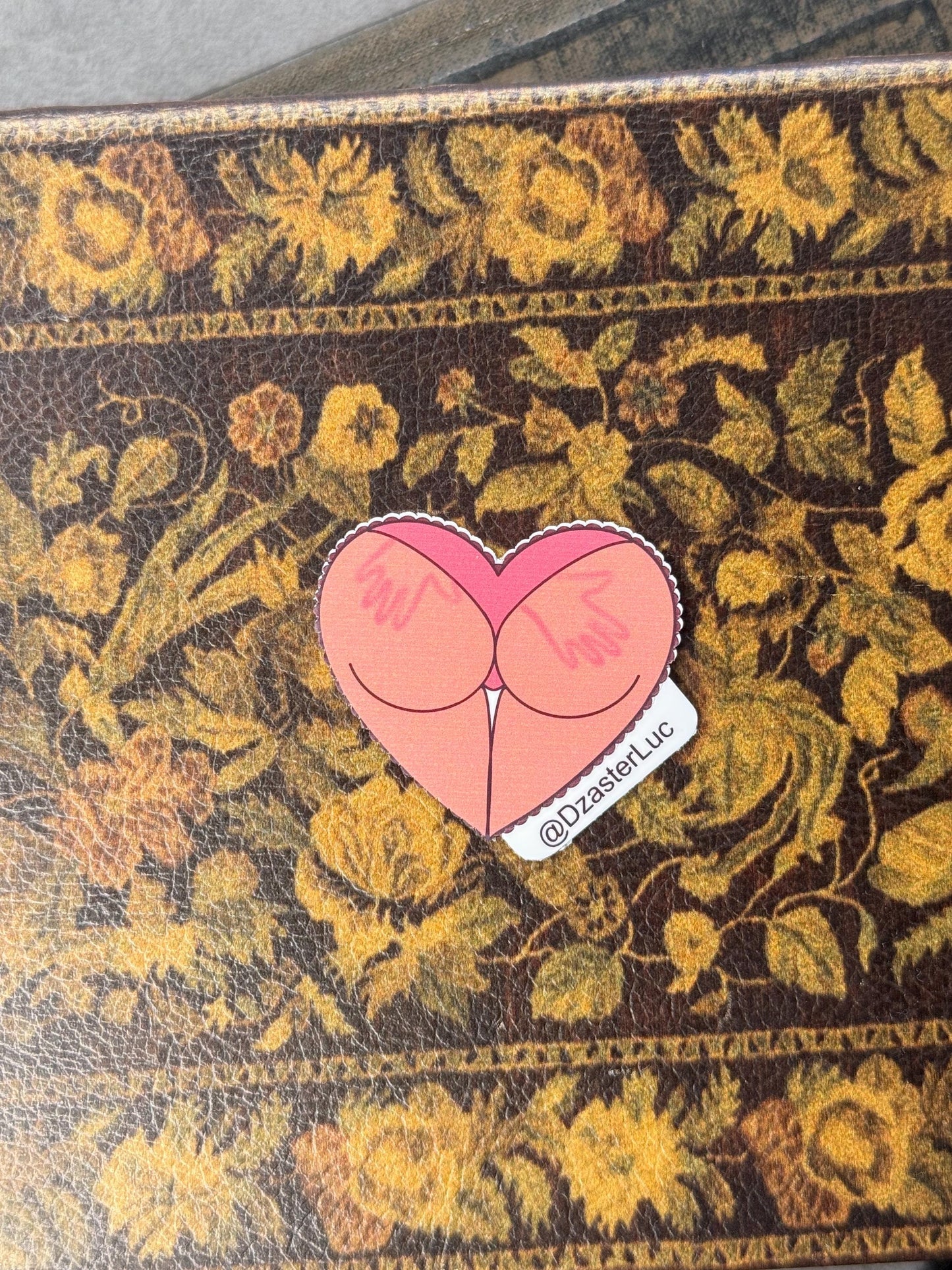 Heart booty with hand prints