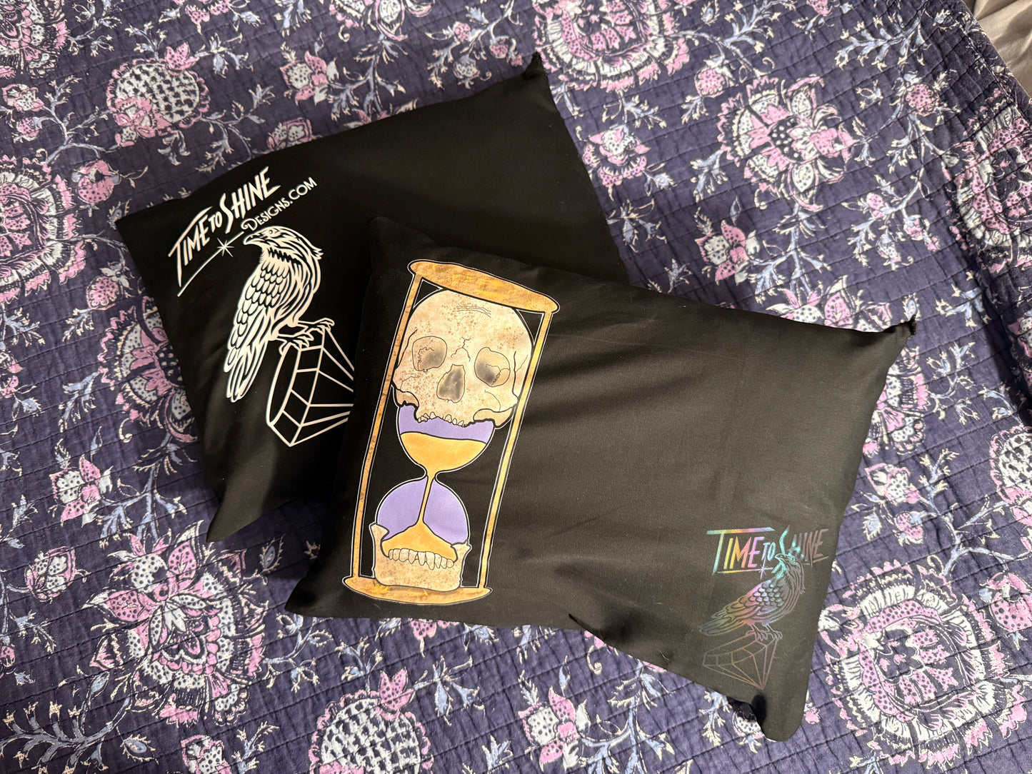 Piercing Pillow - with hole for comfort with piercings