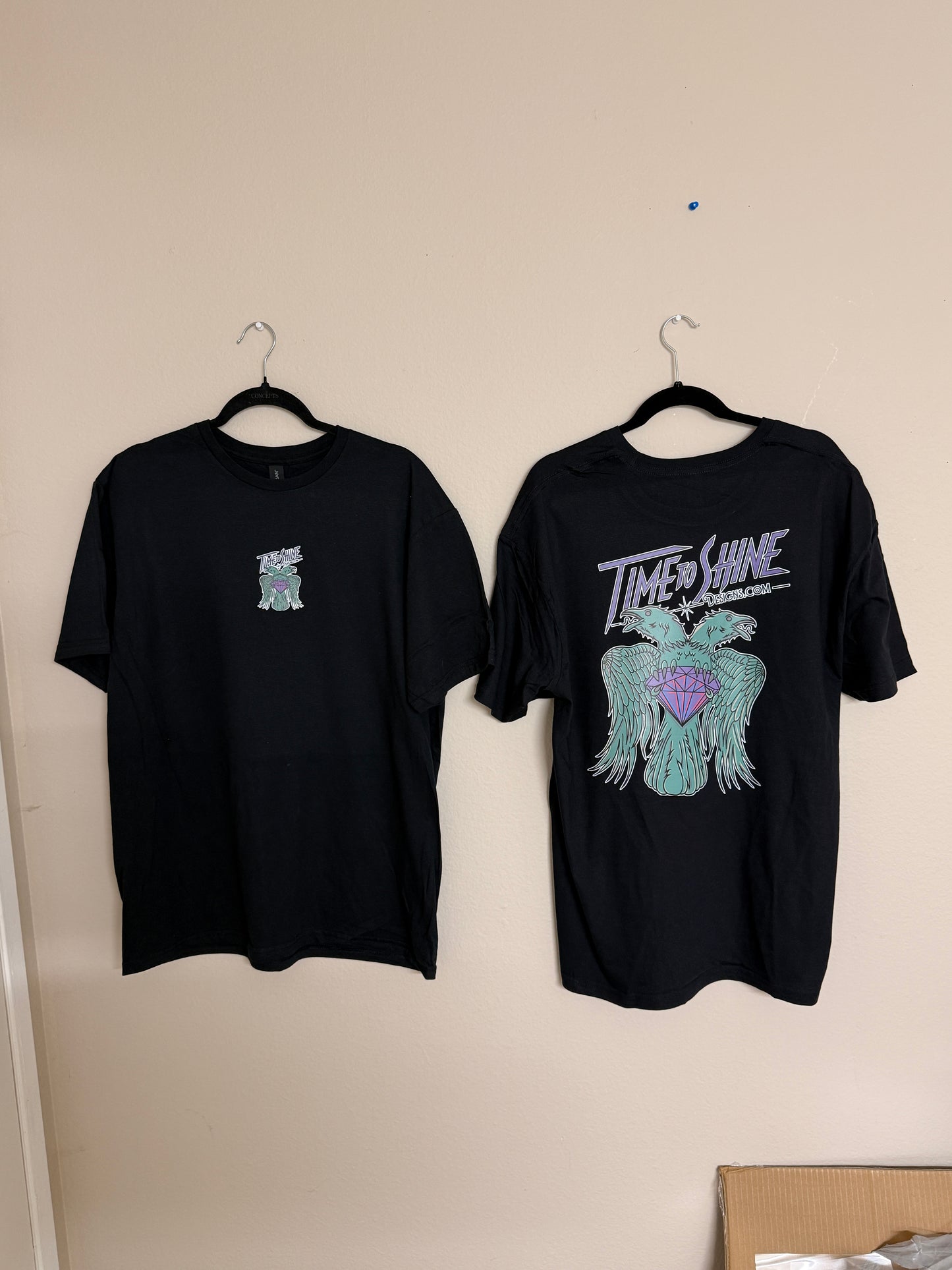 Time to Shine Twin Crow Diamond Tee